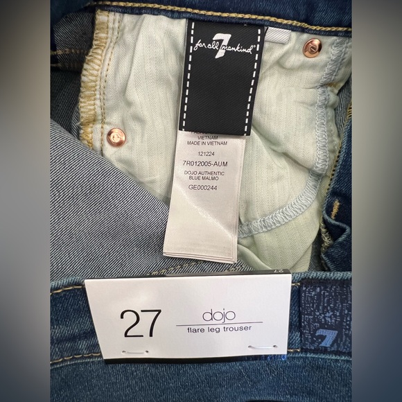 7 For All Mankind Dojo Original Jeans Women Flare Leg Trousers Size 27 NWT 7FAMK - Picture 8 of 9